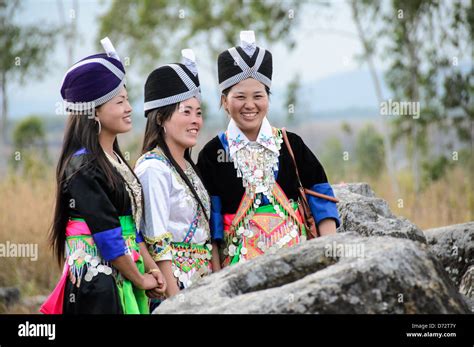 three-young-hmong-women-in-traditional-costumes-for-the-hmong-new-year