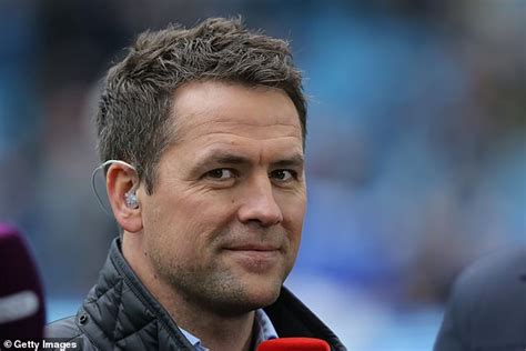 Michael Owen Begged Ex Big Brother Housemate Rebecca Jane For Nude Pictures Daily Mail