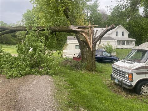 WCCO - CBS Minnesota on Twitter: "STORM DAMAGE: Here's a look at a