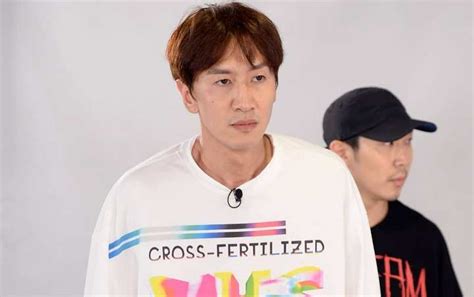 During the interview, he talks about his most. Lee Kwang Soo Hampir Nangis Tak Kuat Syuting 'Running Man ...
