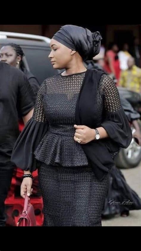 10 Womens Kaba Outfits For Funerals African Funeral Outfits Funeral