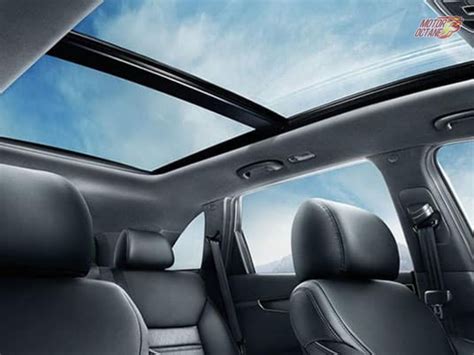 Why Do Some Manufactures Not Offer Sunroof In India Motoroctane