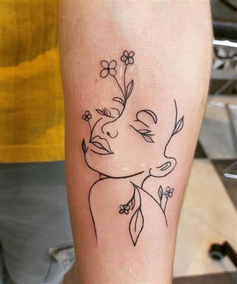 30 Pretty Flower Girl Tattoos You Can Copy Style Vp Page 18