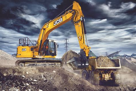 Operator Comfort The Design Priority For New Jcb Excavators Jcb