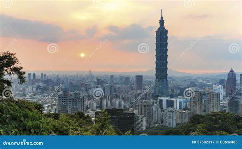 Sunset Over Taipei In Taiwan Editorial Photography Image Of Scenic