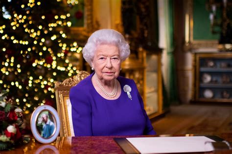 Queen Elizabeth Delivers Hopeful Christmas Day Message