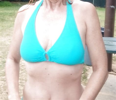 Busty Saggy Bikini Tits And Cleavage Of German Mature Gf Photo