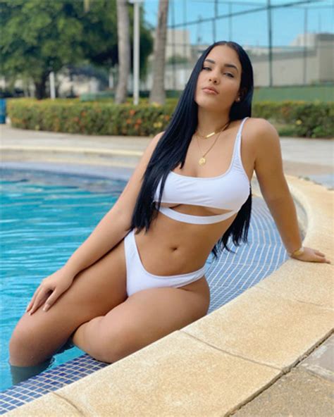 Top 9 Venezuela Hot Girls Pictures And Bios Of Sexy Venezuelan Women