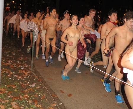 Naked Mile And Streakers Pict Gal
