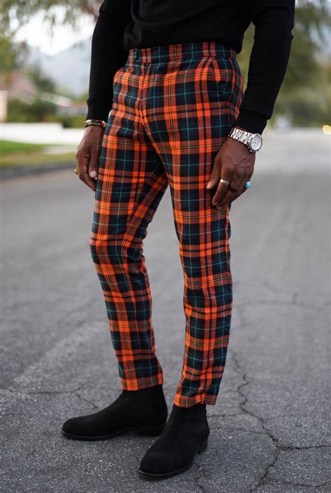 Make a difference this season with our collection of plaid pants for men. DIY PLAID PANTS W/ CASUAL GQ LOOK - Norris Danta Ford