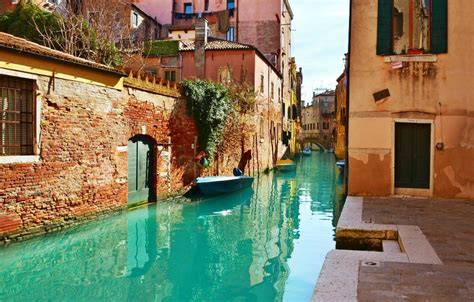 Top 5 1 Unusual Places To Visit In Venice Floating City Ancient