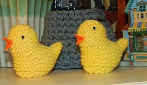 knit chicks for easter stitches by debbie
