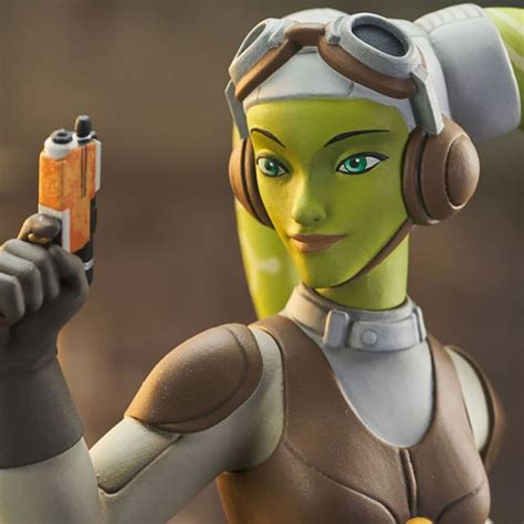 Star Wars Rebels Hera Syndulla And Chopper C1 10p 17 Scale Bust Set Of 2 Toys And