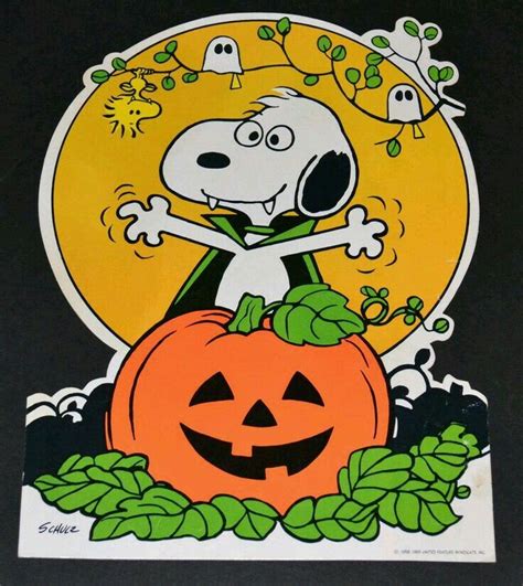 38 Best Snoopys Halloween Images On Pinterest Peanuts Halloween