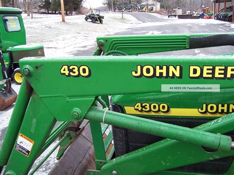 John Deere 4300 Tractor Loader