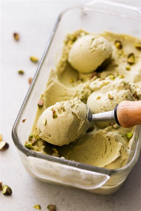 Corn starch (to help thicken it) and cream cheese (to make it scoopable). paleo vegan pistachio ice cream-5 - What Great Grandma Ate