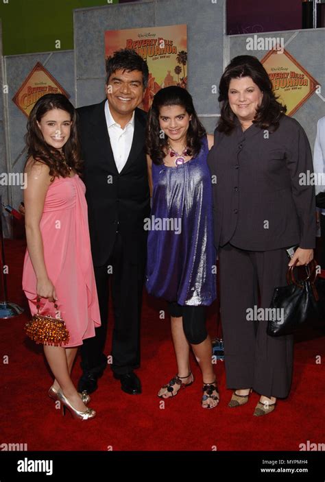 George Lopez And Daughter Hi Res Stock Photography And Images Alamy