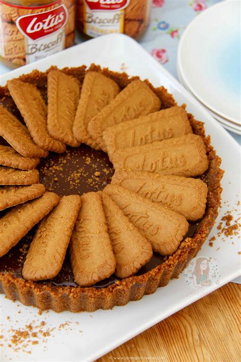 Here're 5 easy dessert recipes you can make using glucose biscuits: No-Bake Biscoff Tart! - Jane's Patisserie