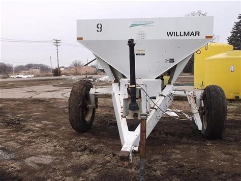 Wilmar Super 500 Highlander Pull Type Dry Fertilizer Spreader Bigiron