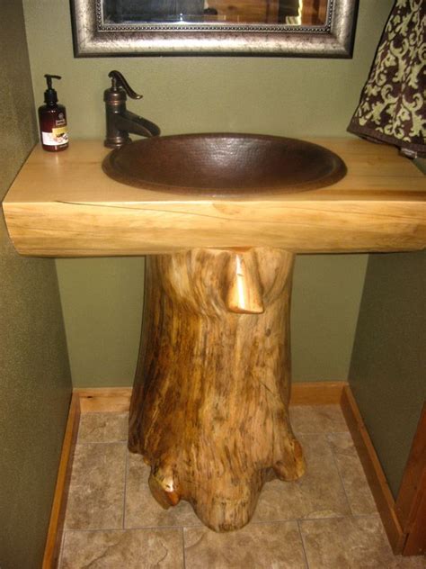 Log cabin bathroom vanities and rustic bathroom décor. Love this idea | Banheiro de madeira, Casas móveis de ...