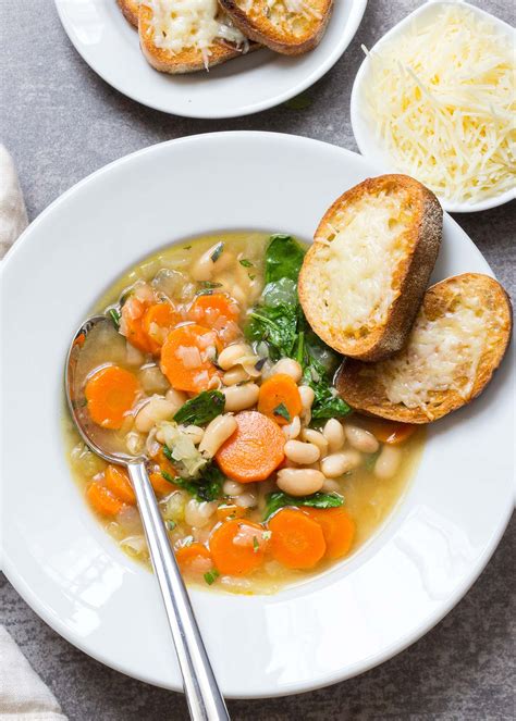 Easy Tuscan Bean Soup Recipe Cooks Pantry