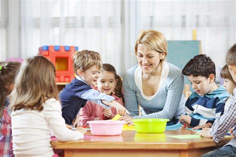 Preschool Director What Is It And How To Become One Ziprecruiter