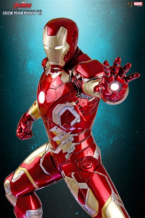 Much like the mark 42, the iron man mk 43 armor has the prehensile function which allows tony stark to call and wear the armor by doing a certain gesture and just like the mark 42 and mark 41 it can fly in separate pieces. Cinemaquette-Iron Man Mark 43 1/3 Maquette - GS Collectibles
