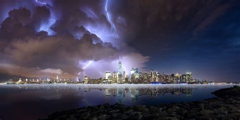Manhattan Thunder Thunder And Lightning Over The City Skyline Tuesday
