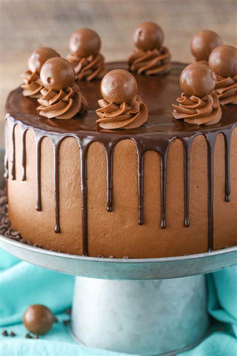This paleo chocolate cake recipe is fluffy, light and airy. Drunken Chocolate Truffle Cake Recipe | Valentines Day ...