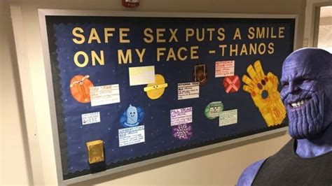 Sex Education Od Avengers Mcu I Thanos Pokazują Jak Uprawiać Bezpieczny Seks Naekranie Pl