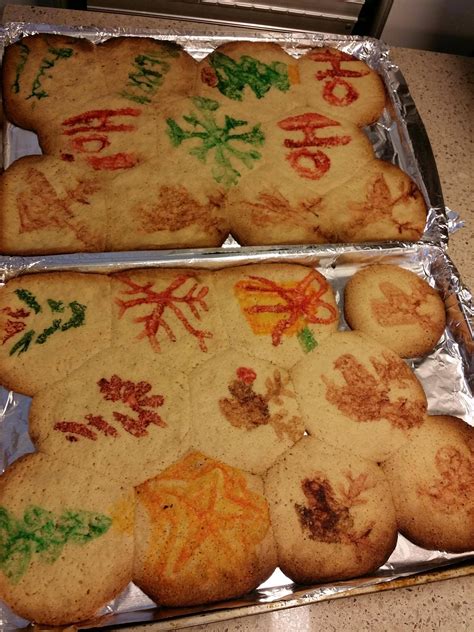Dd did a great job decorating them. Pillsbury Christmas Sugar Cookies / Pillsbury Ready To Bake Sugar Cookies 24 Ct 16 Oz Walmart ...