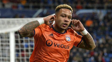 Memphis depay ( dutch pronunciation: TMW: Milan in talks with entourage of Memphis Depay - his ...