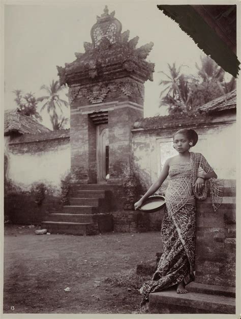 Wanita Bali Ca1900s Rare Photos Vintage Photographs Vintage Photos