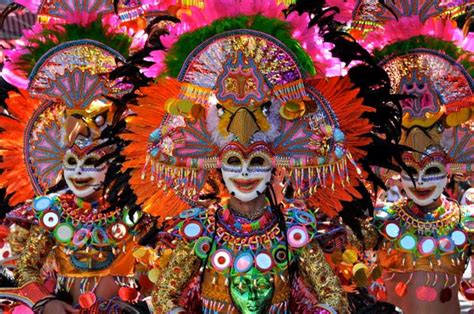 29 Colorful Festivals And Celebrations Around The World
