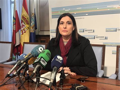 la alcaldesa de santander ve poco afortunadas sus declaraciones sobre inmigración y adopción