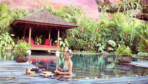 The Best Massage In Jimbaran Bali At The Jamahal Private Resort And Spa Nylon Pink