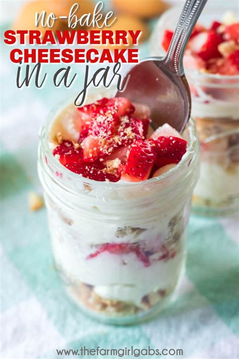 No-Bake Strawberry Cheesecake Jars | RecipeLion.com