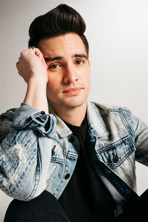 Panic At The Discos Brendon Urie Comes Out As Pansexual