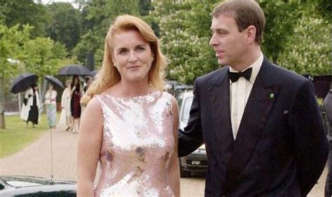 Prince Andrews Ex Fergie Duchess Of York Could Prove Alibi Over Sex