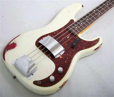 Fender Custom Shop 59 Precision Bass Relic Olympic White Over Candy