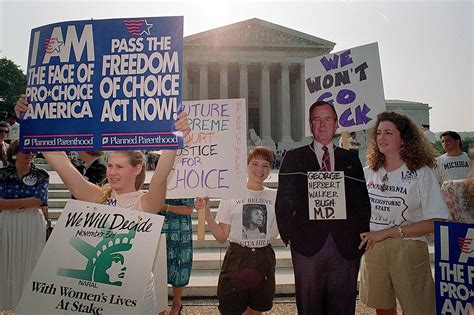 Planned Parenthood V Casey The Supreme Court Ruling That Upheld Roe V Wade The Washington Post