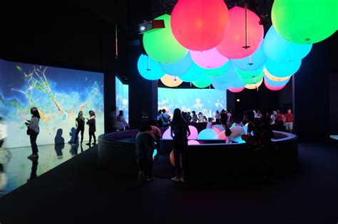 Singapore Artscience Museum Future World Where Art Meets Science