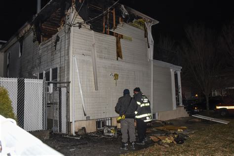 Queens Man Dies In Nyc House Fire
