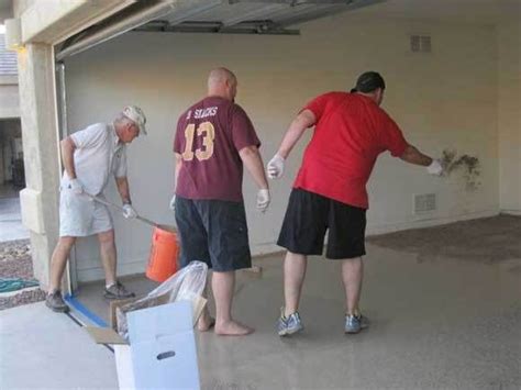 Other manufacturers use tints that add vocs to their paints, but benjamin moore's waterborne tinting technology ensures that our. How to Apply an Epoxy Garage Floor Coating | Garage floor ...