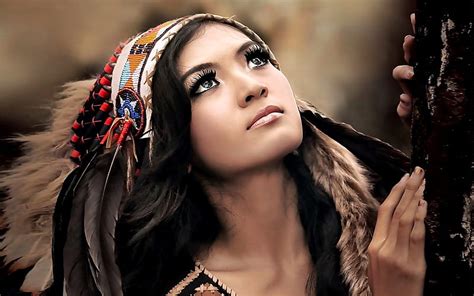 beautiful modern native american women