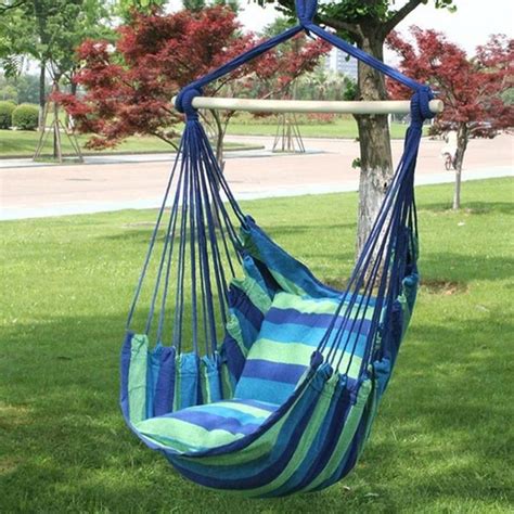 The hammock chair has different classed and also referred alternatively as swing chair, hanging chair, pod chair, egg chair etc. Portable Hammock Chair Outdoor Garden Hanging Chair Swing ...
