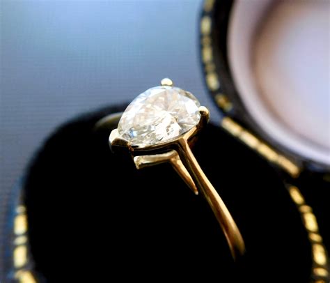 18ct Yellow Gold And Pear Shaped Diamond Engagement Ring Pear Cut