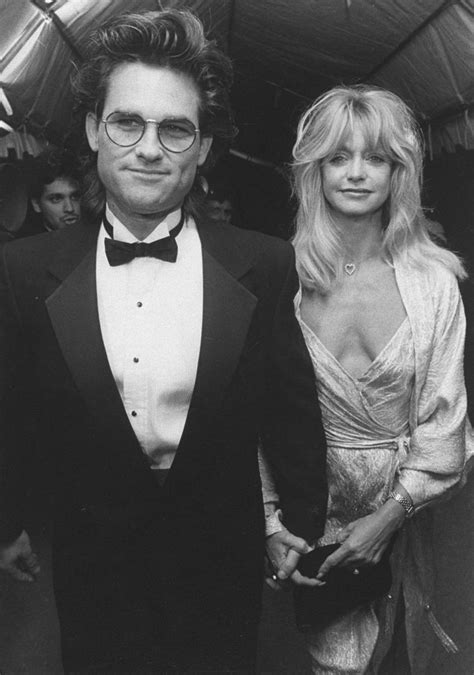 Goldie Hawn Makes A Sexy Case For The One Piece Bathing Suit Huffpost Life Goldie Hawn