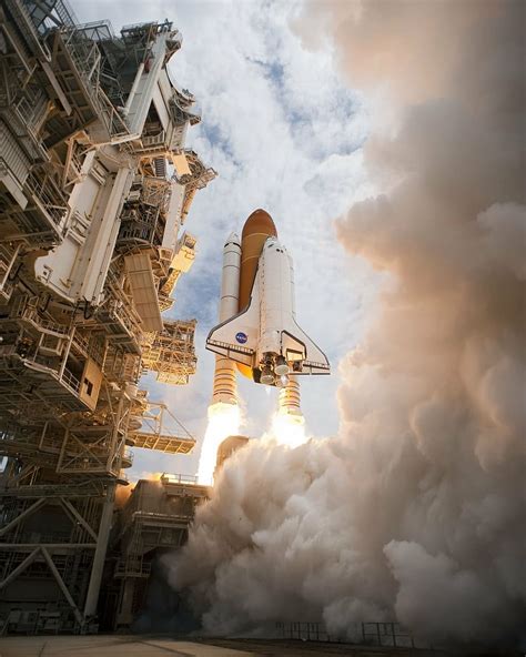 Hd Wallpaper Atlantis Space Shuttle Rocket Launch Pad Evening
