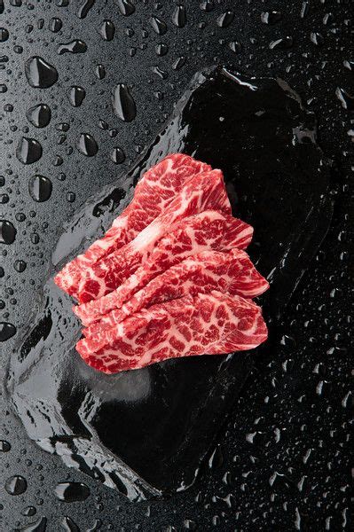 • japanese beef steak is very close to western steaks except for the sauce. Food - YueStudio | Food, Japan food, Kobe beef
